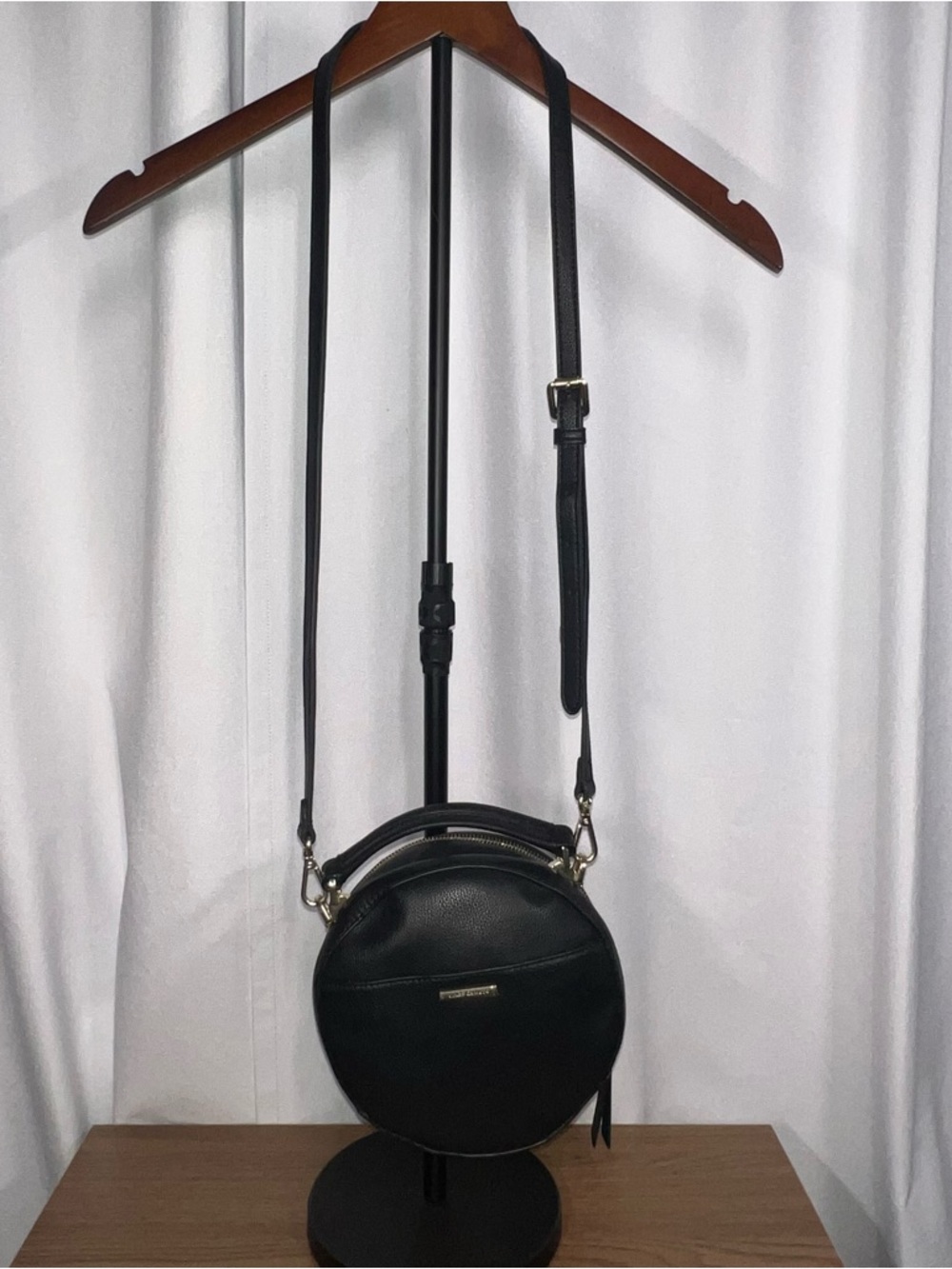 Black Convertible Leather Crossbody Bag Removable Strap Classic Minimal Purse
